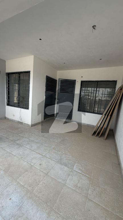 240 sq yd 5-Bedroom House in Saima Downtown — view 3
