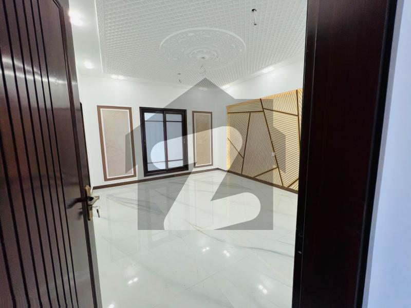 400 sq yd 9-Bedroom House in Hyderabad Bypass — view 3