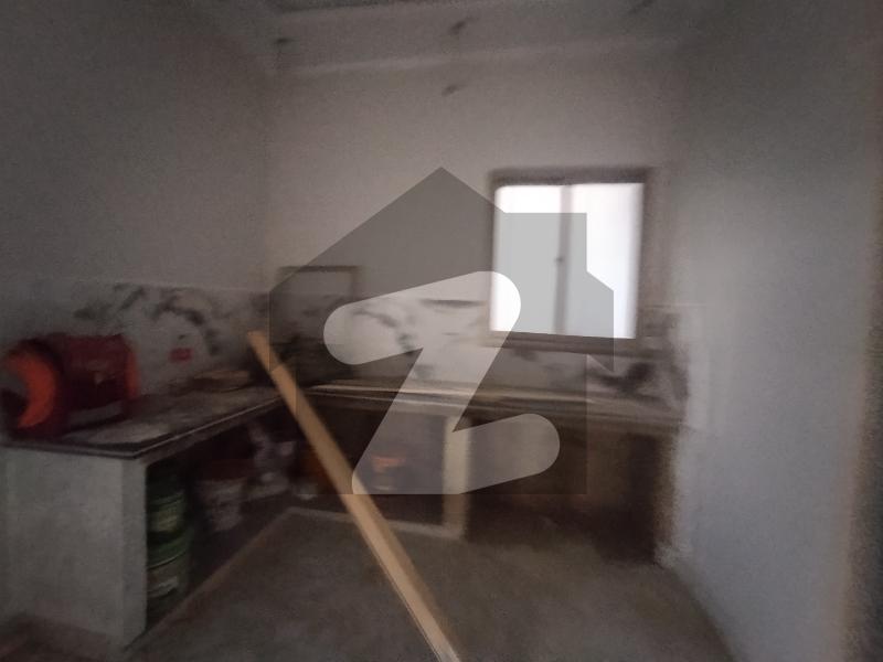 100 sq yd 3-Bedroom House in Qadir Avenue — view 5