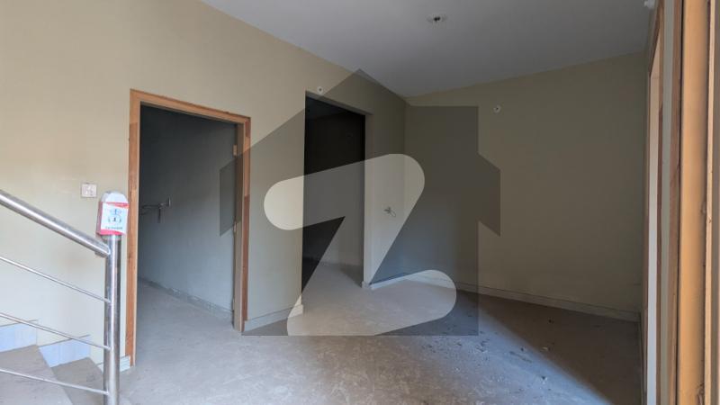 120 sq yd 4-Bedroom House in Hyderabad Bypass — view 3