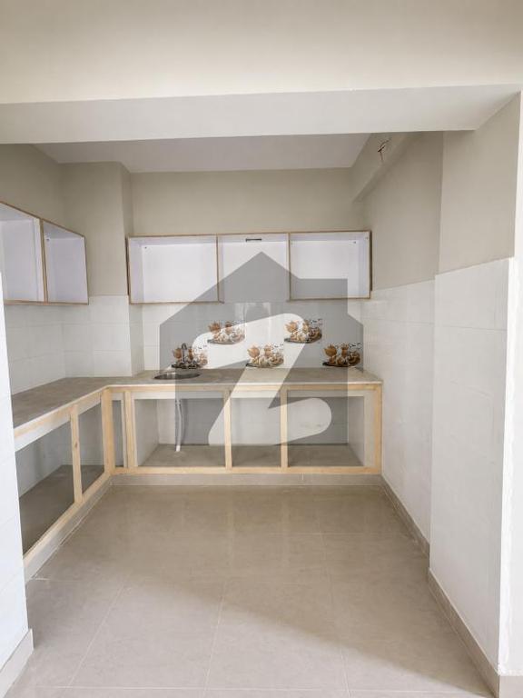 1,800 sq ft 3-Bedroom Flat in Lakhani Galaxy — view 5