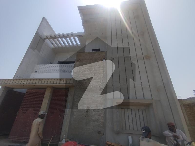 200 sq yd 7-Bedroom House in Palm Village