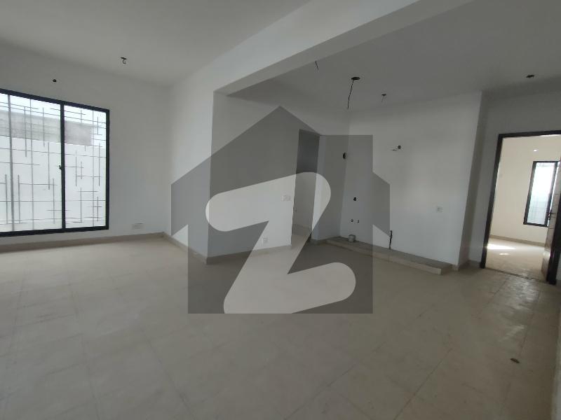 240 sq yd 5-Bedroom House in Saima Downtown — view 3