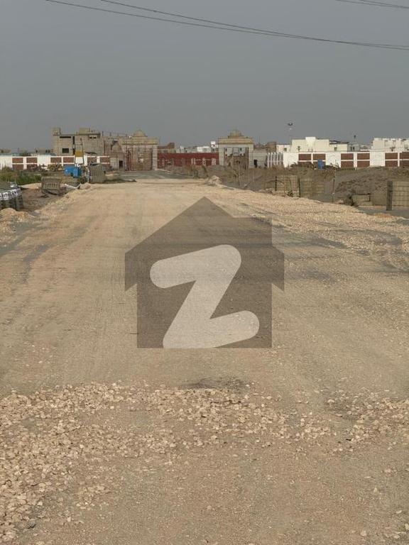 400 sq yd plot in Palm Royal Residency
