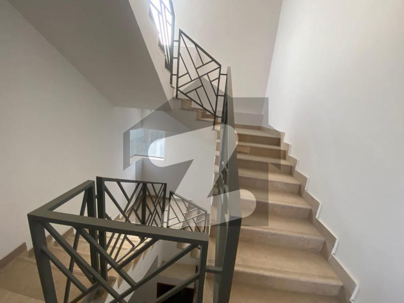 160 sq yd 4-Bedroom House in Saima Downtown — view 2