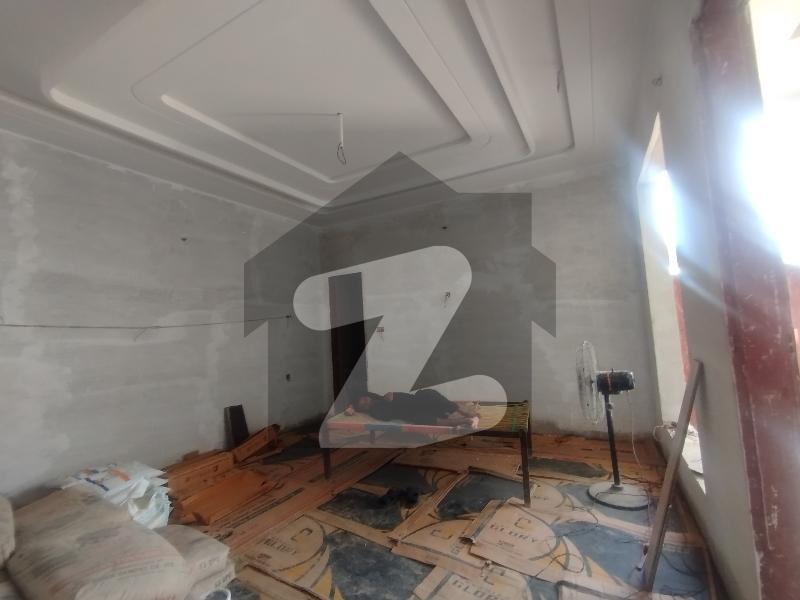 200 sq yd 7-Bedroom House in Palm Village — view 5