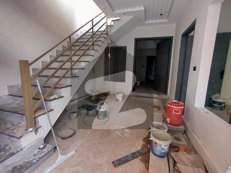 120 sq yd 4-Bedroom House in Qadir Avenue — view 2