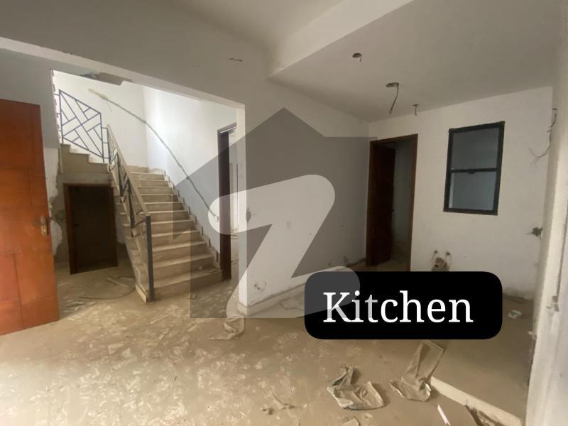 160 sq yd 4-Bedroom House in Saima Downtown — view 5