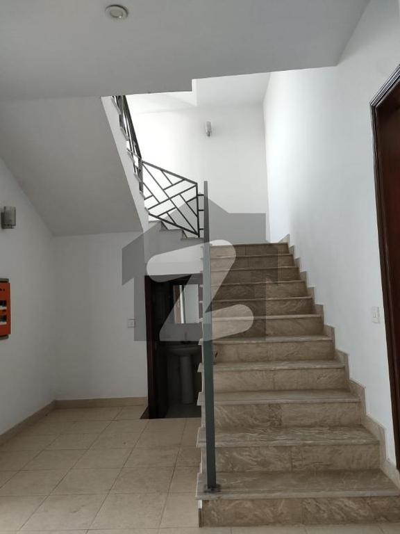 200 sq yd 5-Bedroom House in Saima Downtown — view 4